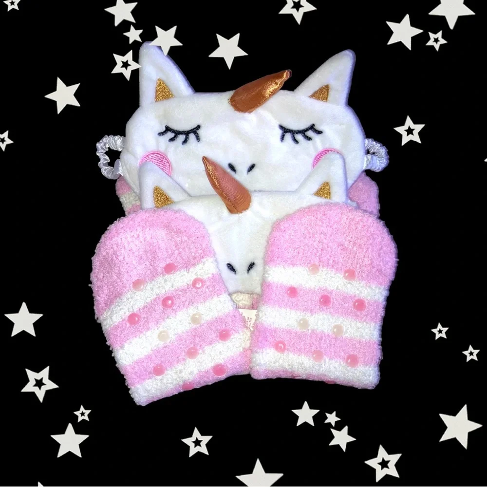 🆕NWT•3D Unicorn Eye Mask & Fuzzy Sock Set - Picture 7 of 14